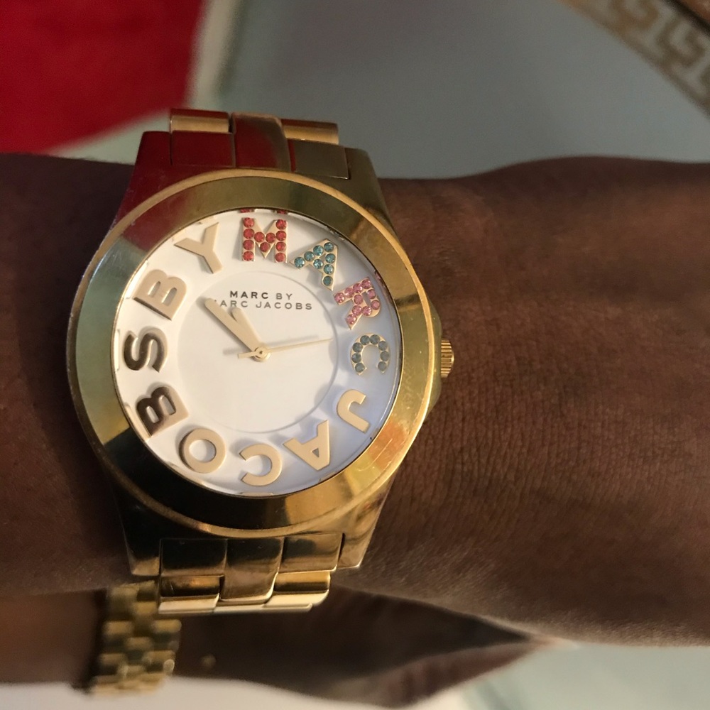 Marc Jacobs Watch - Picture 2 of 3